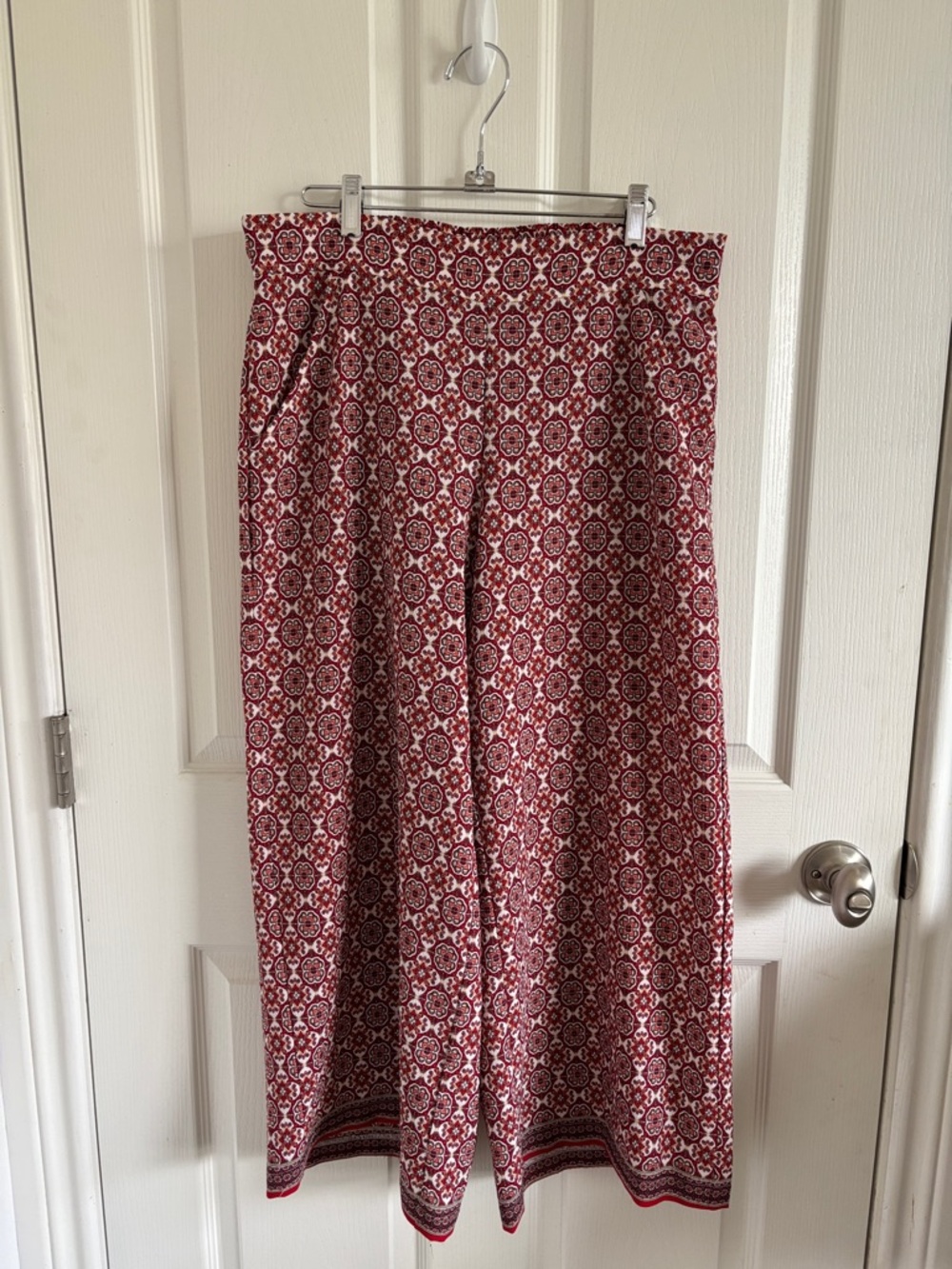 Max Studio Red and White Printed Wide Leg Pants